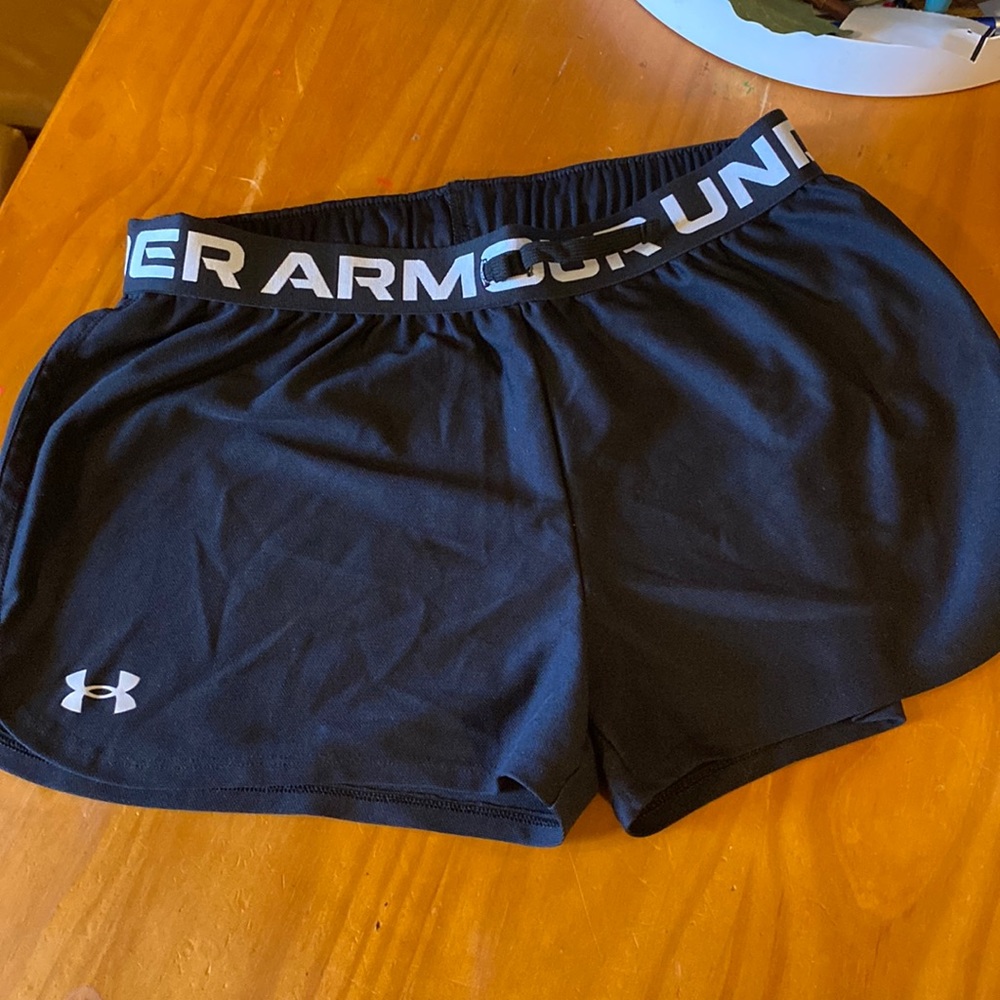 Under armor size YLG